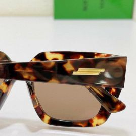 Picture of Bottega Veneta Sunglasses _SKUfw44957472fw